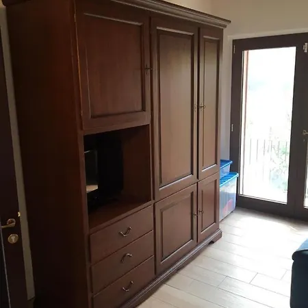 Bed & Breakfast Lmc La Madonnina Casteggio